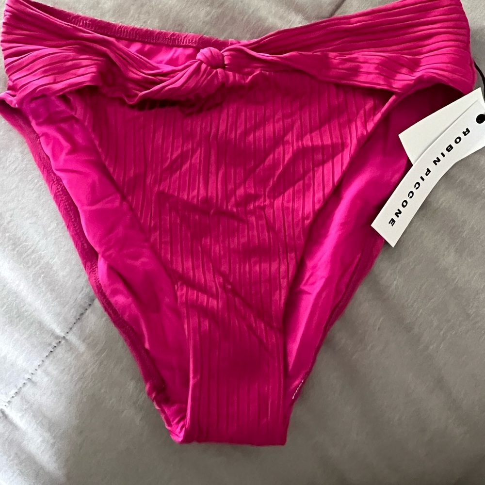 Robin piconne swim bottom